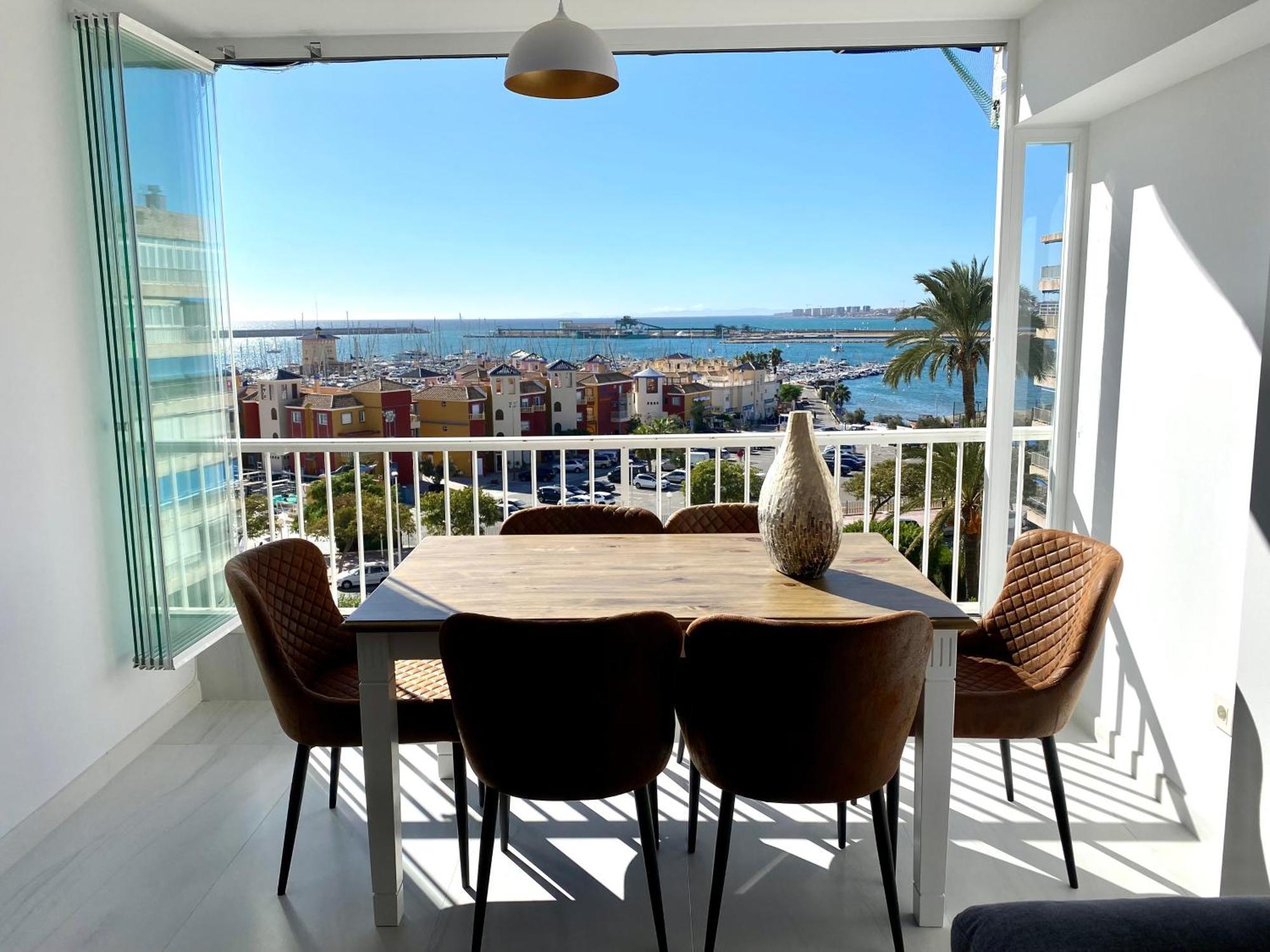 Luxury Apartment With Sea View Puerto Torrevieja Dış mekan fotoğraf
